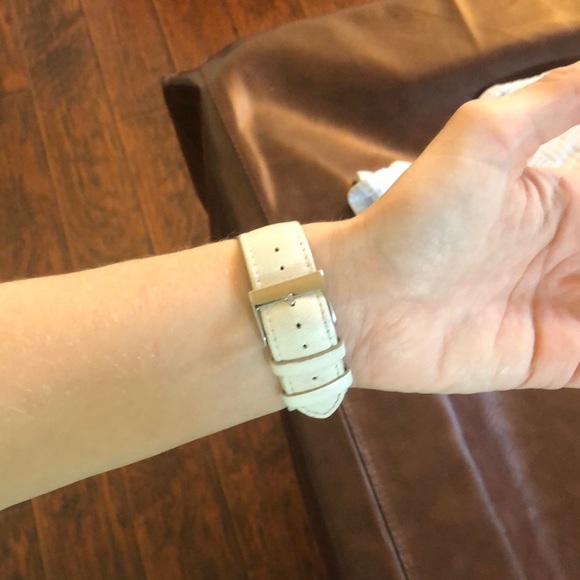 Guess Watch - Picture 6 of 7